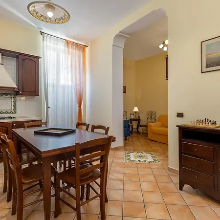 Casa Dell'artigiano *